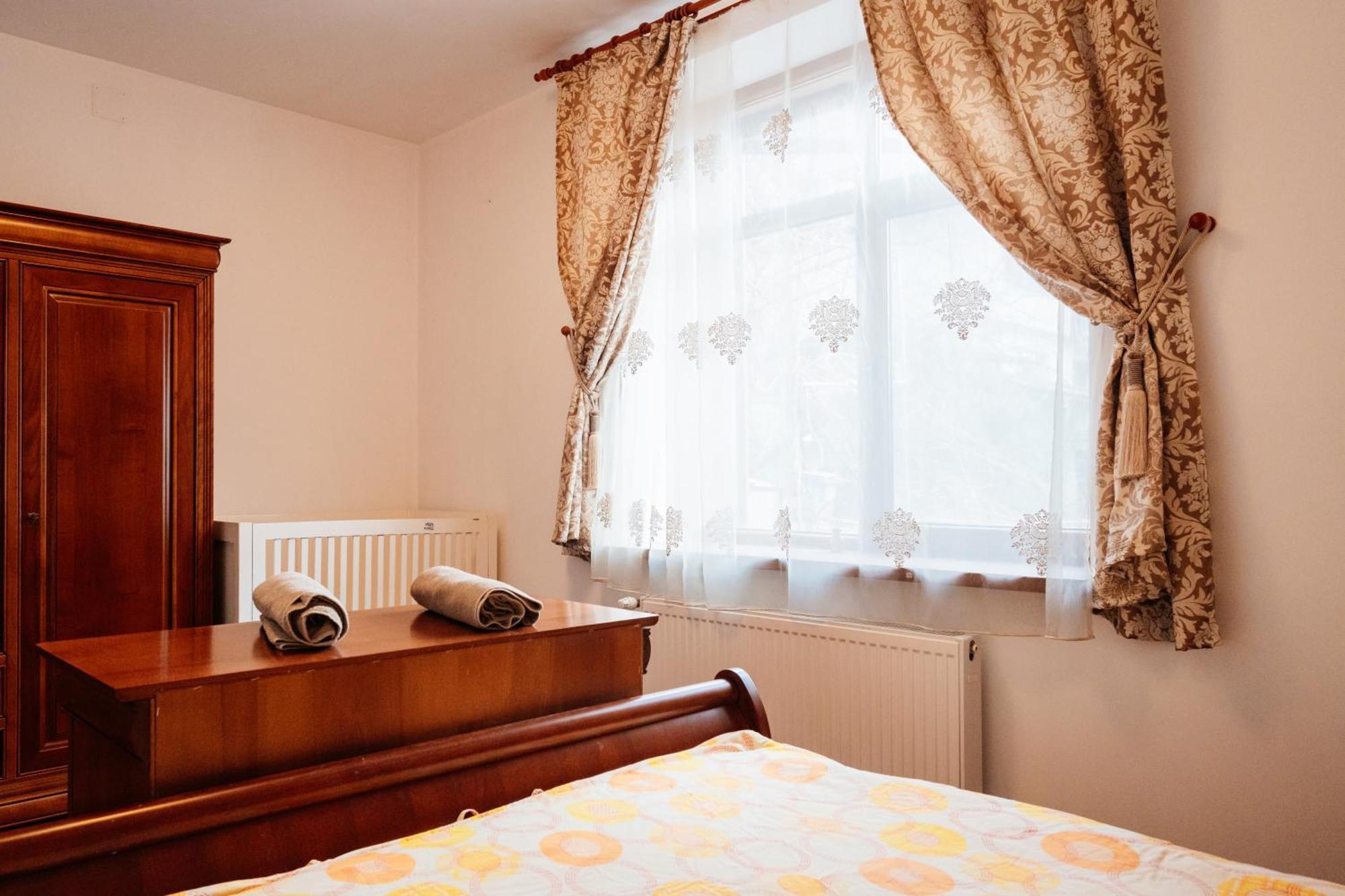 Maan Central Apartment Pet Friendly Location Брашов Екстер'єр фото