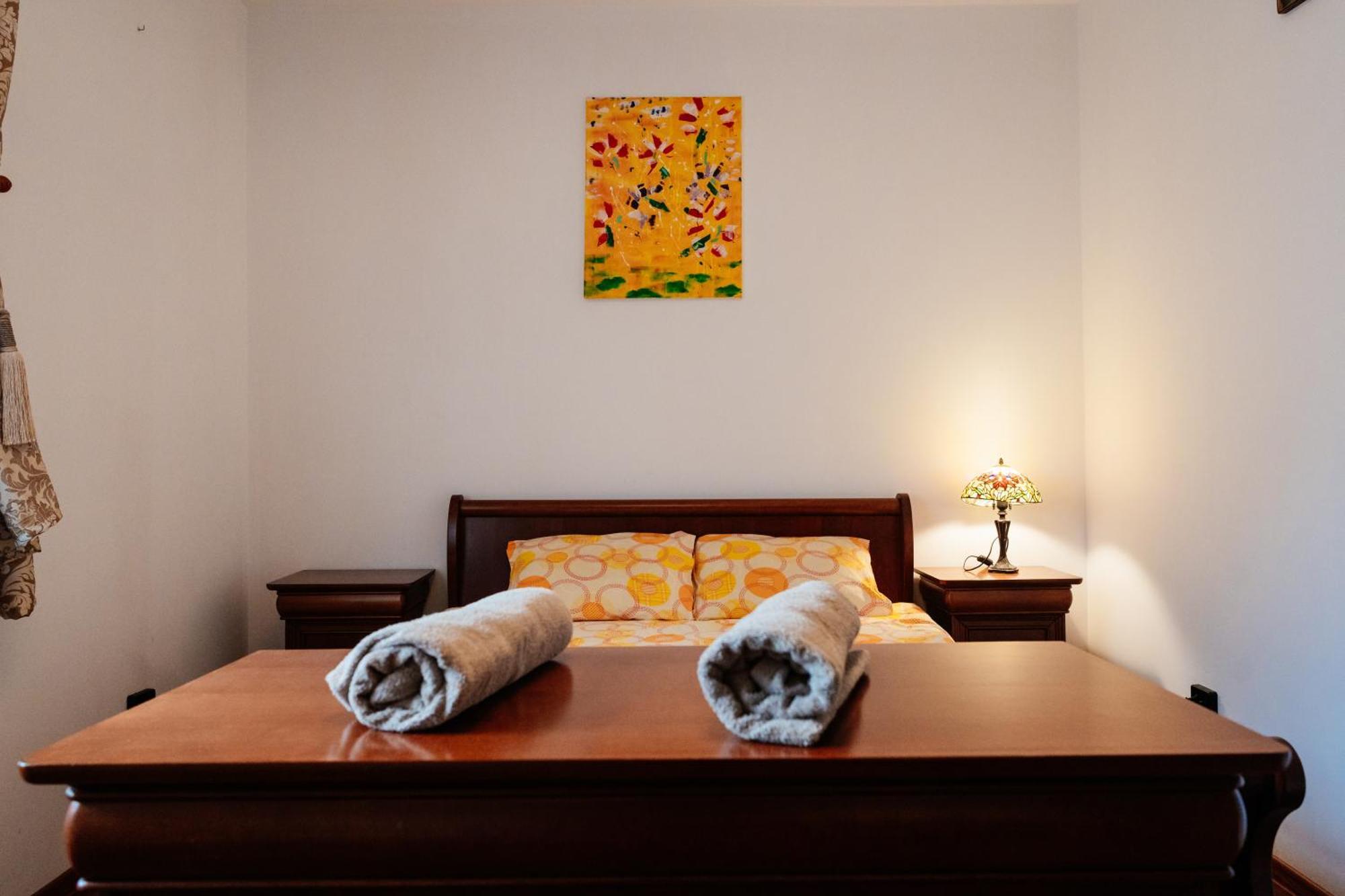 Maan Central Apartment Pet Friendly Location Брашов Екстер'єр фото