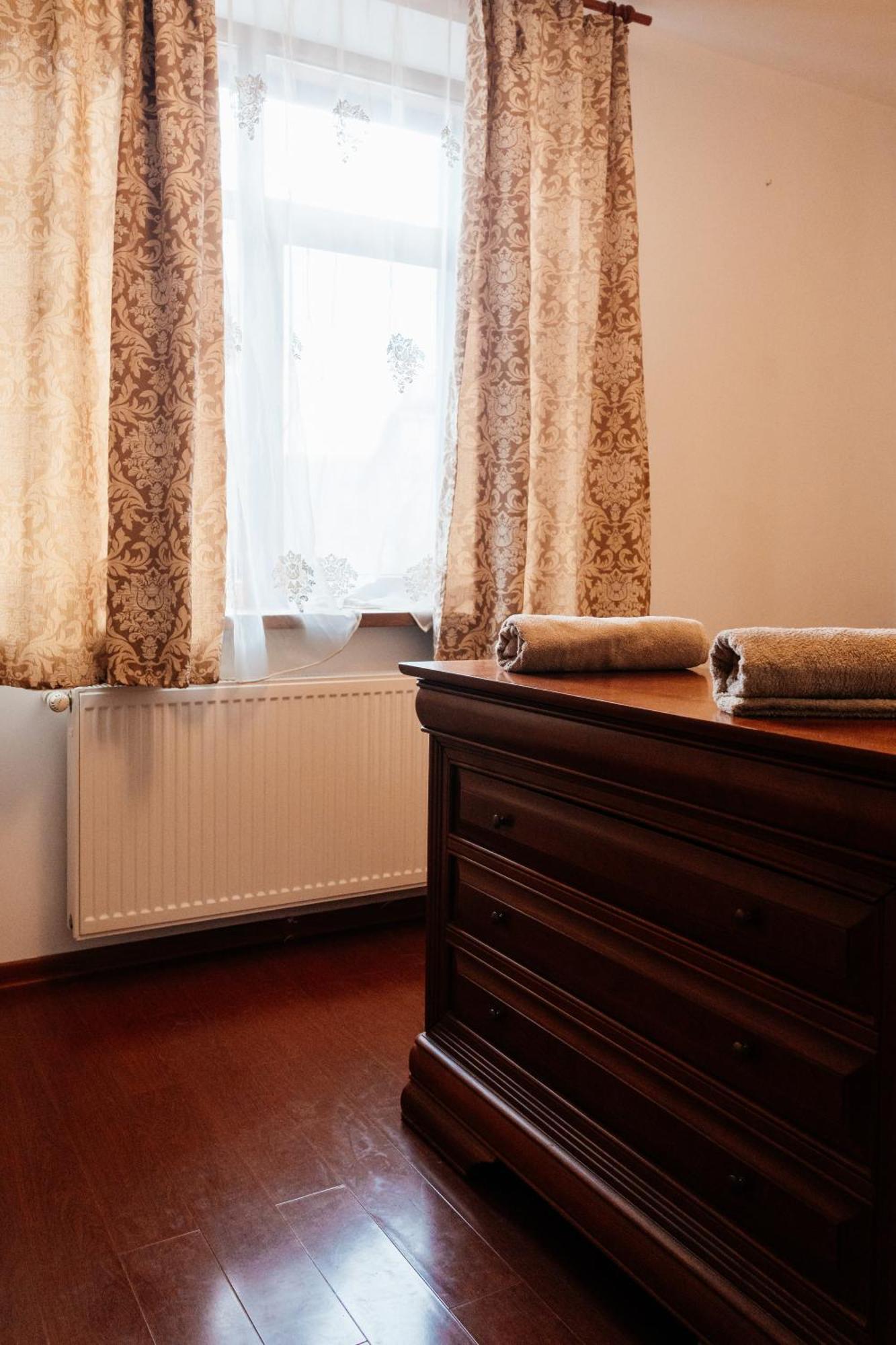 Maan Central Apartment Pet Friendly Location Брашов Екстер'єр фото