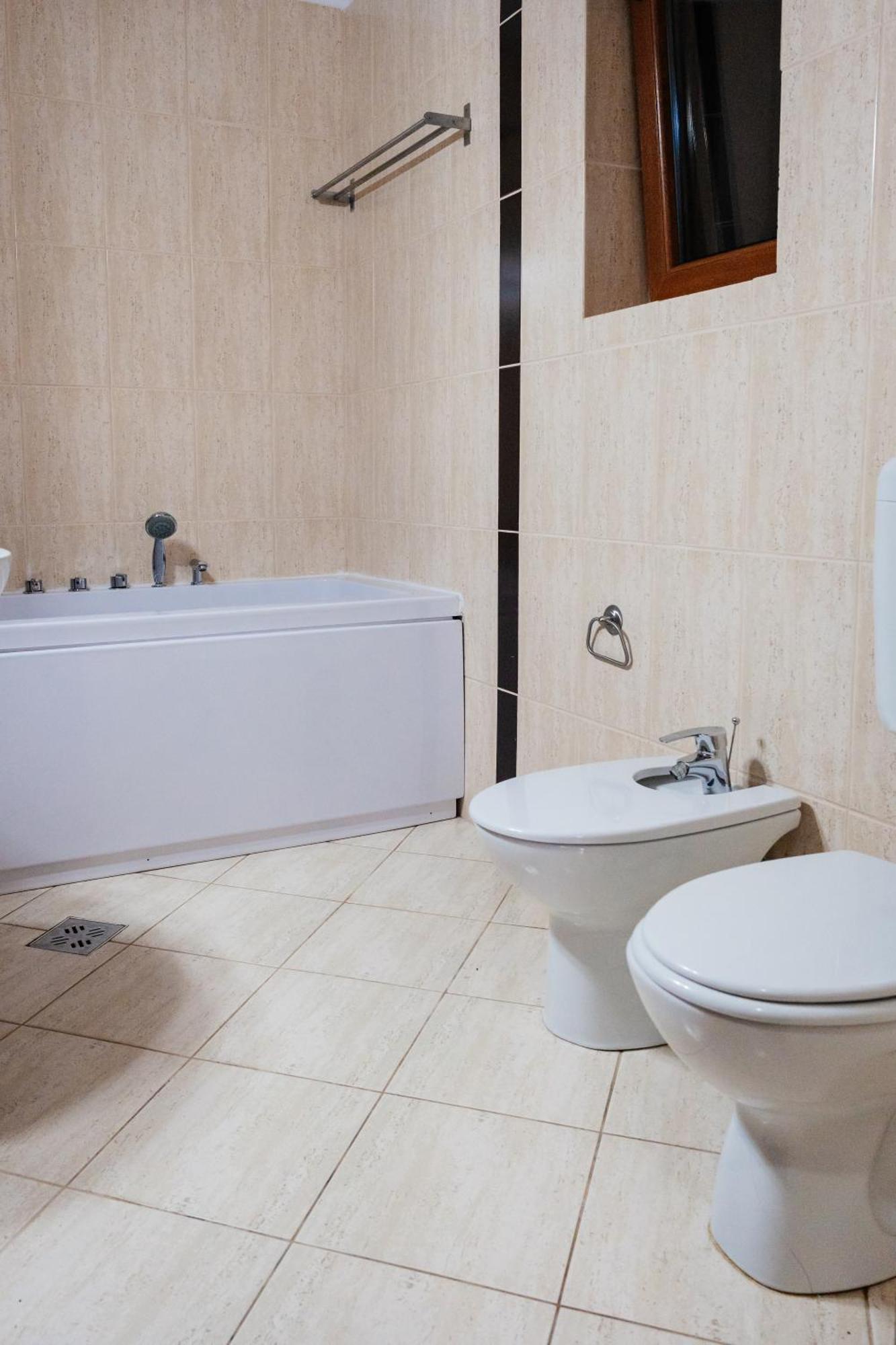 Maan Central Apartment Pet Friendly Location Брашов Екстер'єр фото