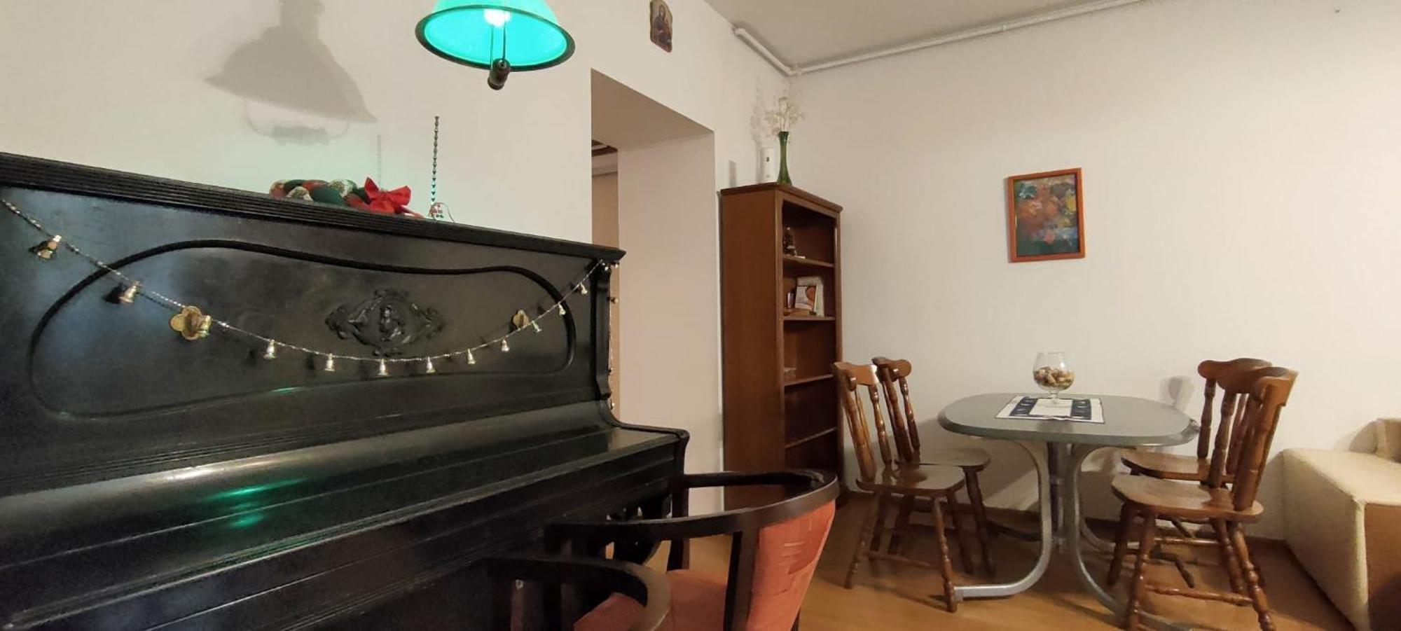 Maan Central Apartment Pet Friendly Location Брашов Екстер'єр фото
